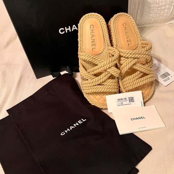 NEW CHANEL rope sandal size: 36 color: beige Never worn - Picture 3 of 11
